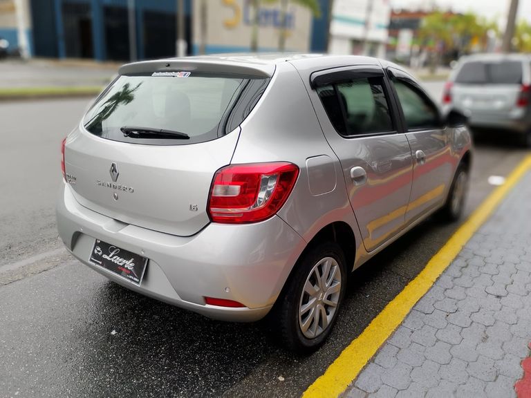 Renault SANDERO Expression Flex 1.6 16V 5p