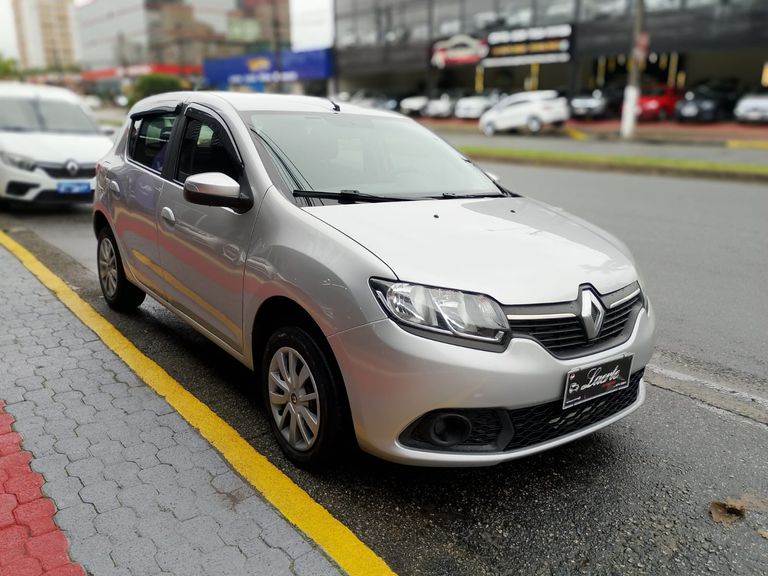Renault SANDERO Expression Flex 1.6 16V 5p