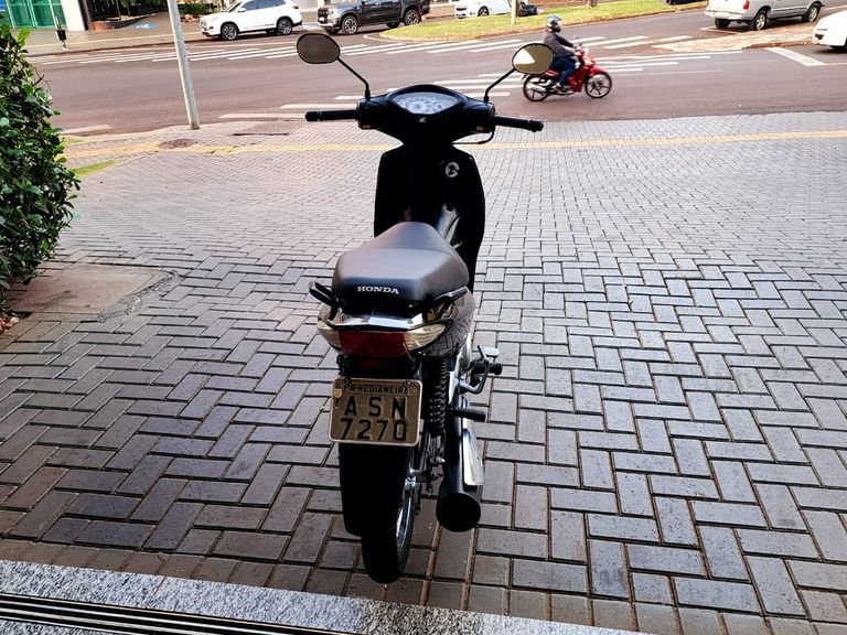 HONDA BIZ 125 ES/ ES F.INJ./ES MIX F.INJECTION
