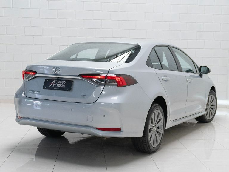 Toyota Corolla XEi 2.0 Flex 16V Aut.