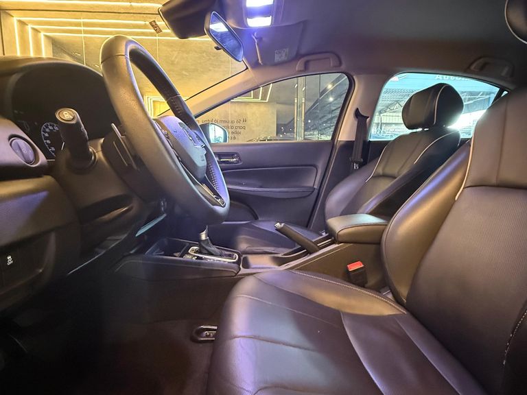 Honda CITY Hatchback Touring 1.5 Flex 16V Aut