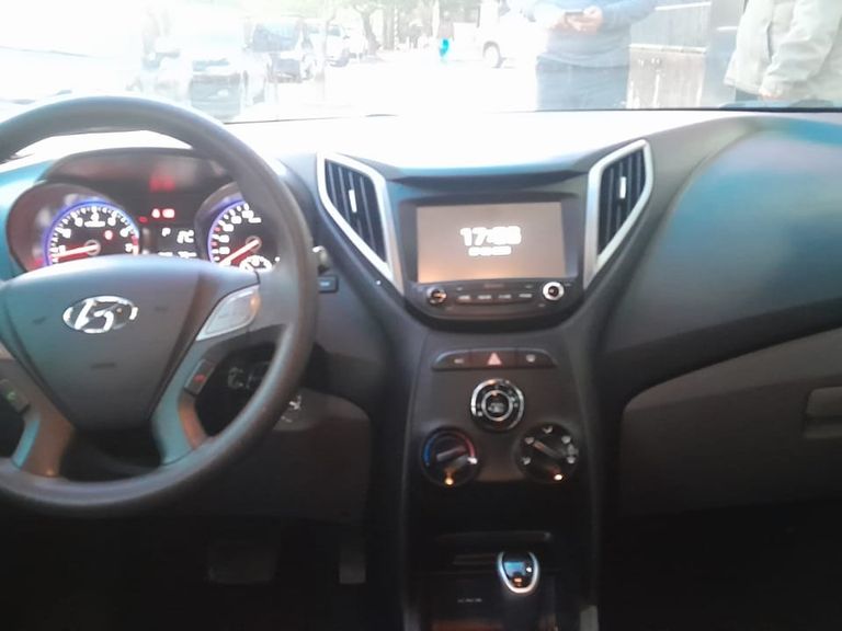 Hyundai HB20S C.Style/C.Plus1.6 Flex 16V Aut. 4p