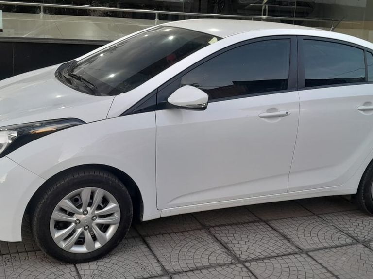 Hyundai HB20S C.Style/C.Plus1.6 Flex 16V Aut. 4p