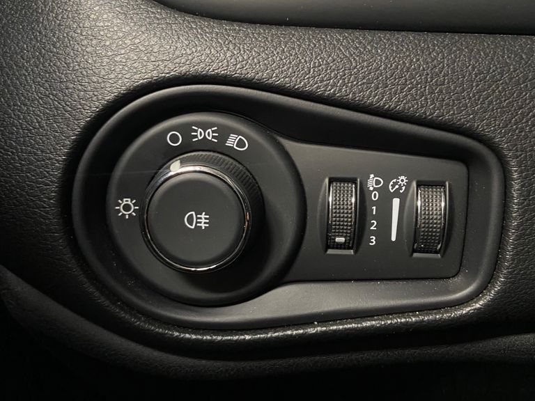 Jeep Renegade1.8 4x2 Flex 16V Aut.