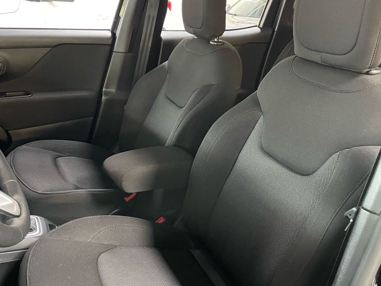 Jeep Renegade1.8 4x2 Flex 16V Aut.