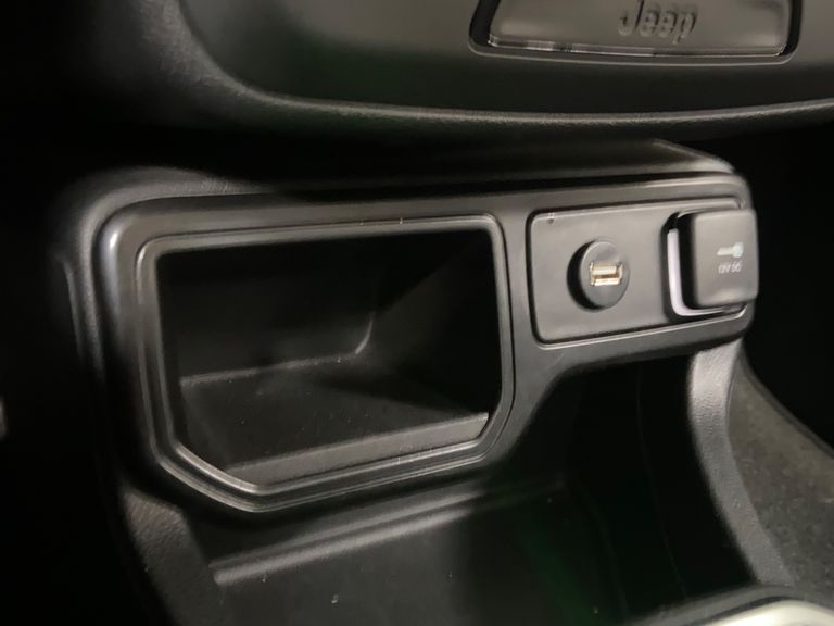 Jeep Renegade1.8 4x2 Flex 16V Aut.