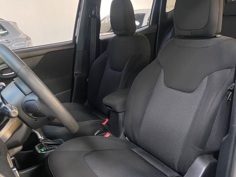 Jeep Renegade1.8 4x2 Flex 16V Aut.
