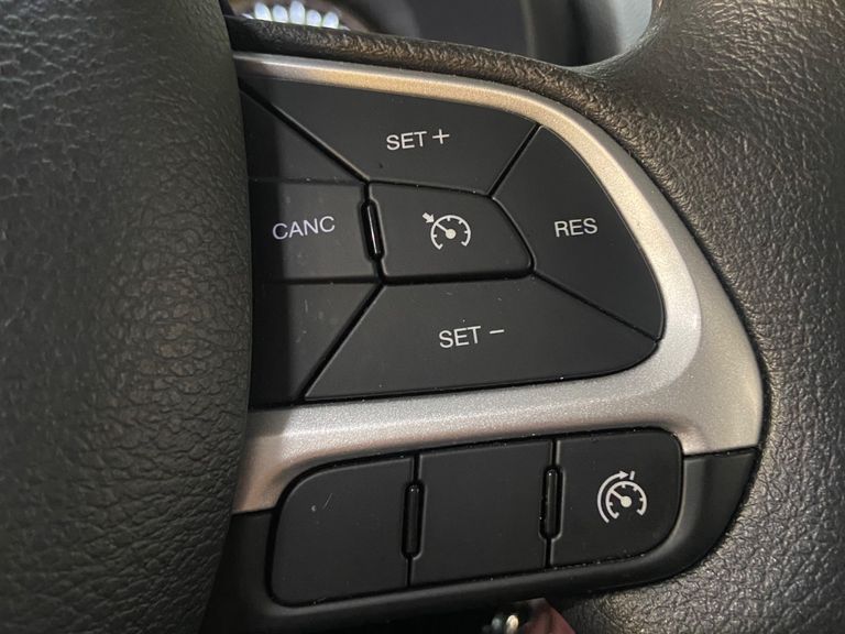 Jeep Renegade1.8 4x2 Flex 16V Aut.