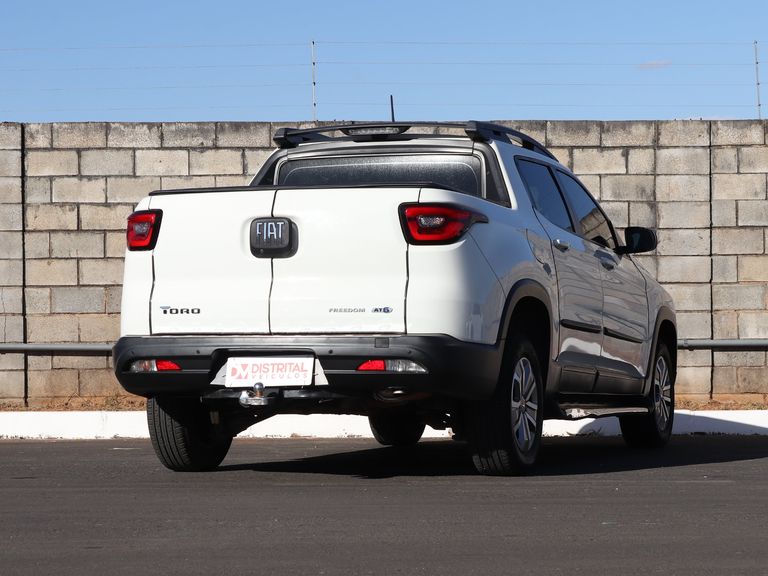 Fiat Toro Freedom 1.8 16V Flex Aut.