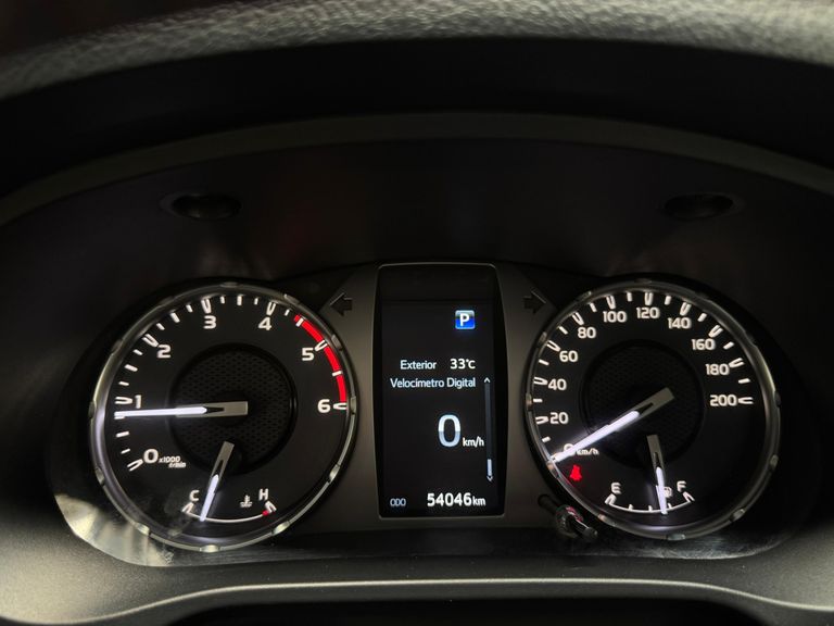 Toyota Hilux CD SRX 4x4 2.8 TDI 16V Diesel Aut.