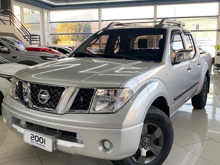 Nissan Frontier LE ATTACK CD 4x4 2.5 TB Die.Aut