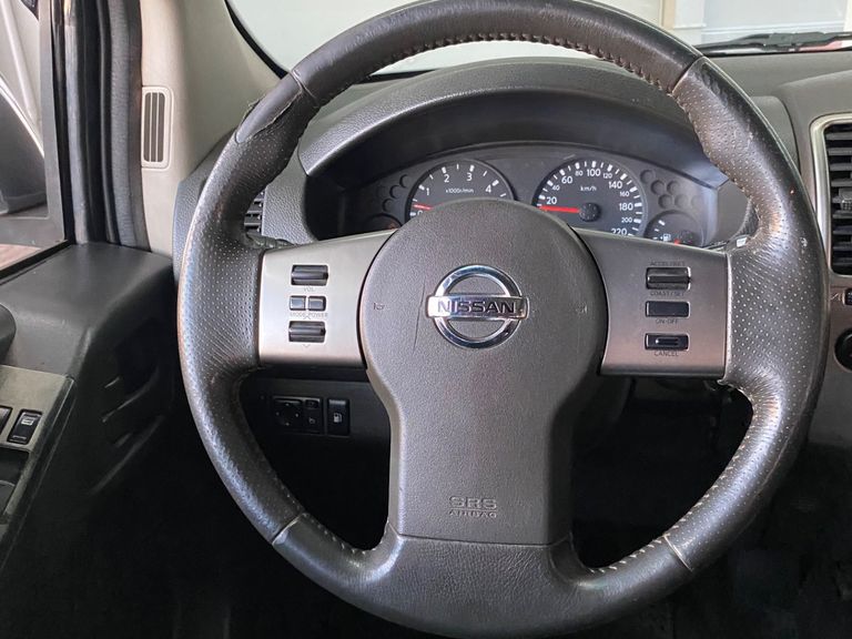 Nissan Frontier LE ATTACK CD 4x4 2.5 TB Die.Aut