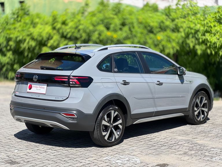 VolksWagen Nivus Highline 1.0 200 TSI Flex Aut.