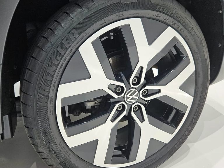 VolksWagen TAOS Highline 1.4 250 TSI Flex Aut.