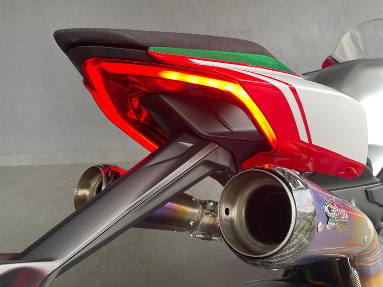 Ducati PANIGALE V4 S
