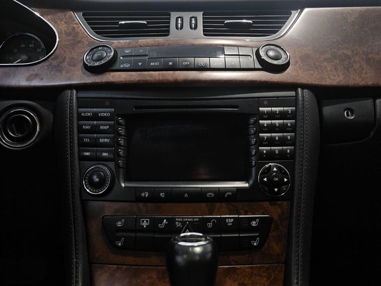 Mercedes CLS-500 V8 24V