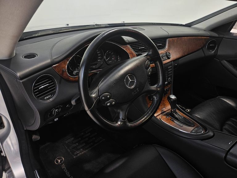 Mercedes CLS-500 V8 24V