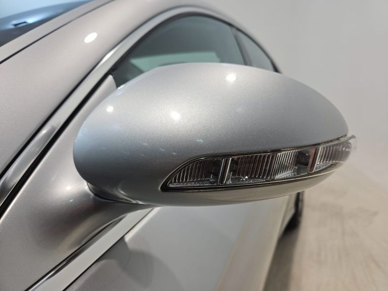 Mercedes CLS-500 V8 24V