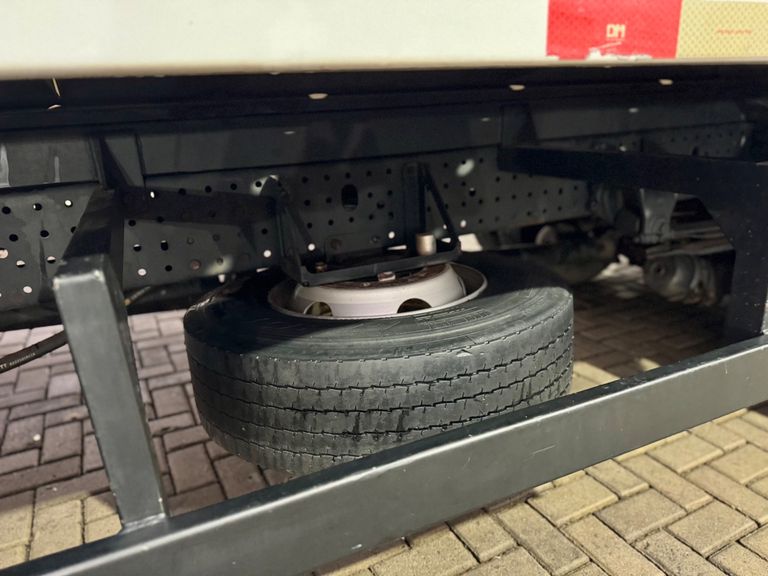 VOLKSWAGEN 11-180 Delivery 2p (diesel)(E5)
