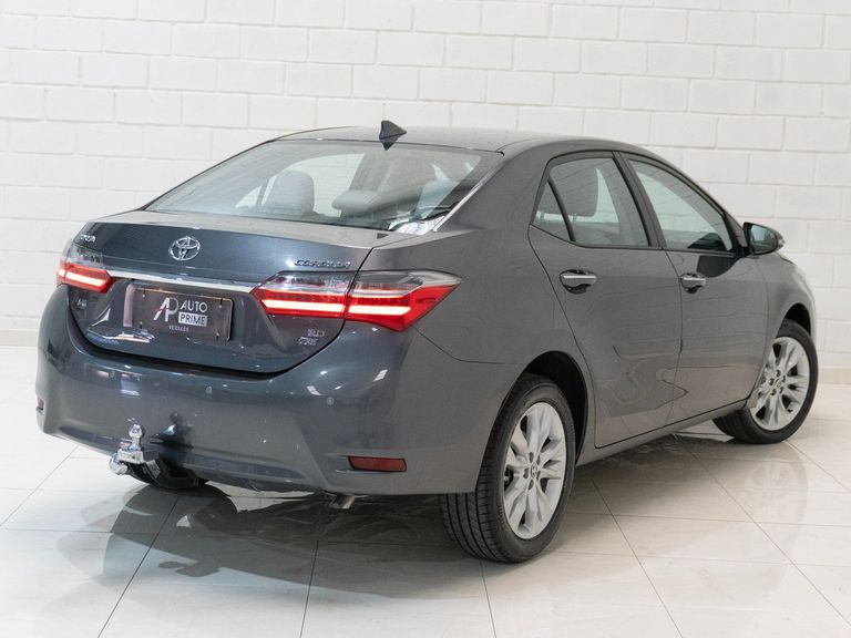 Toyota Corolla XEi 2.0 Flex 16V Aut.
