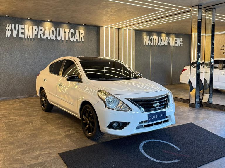 Nissan VERSA SL 1.6 16V FlexStart 4p Mec.