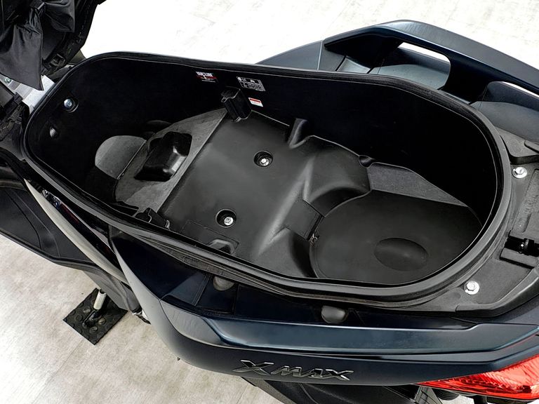YAMAHA XMAX 250 ABS