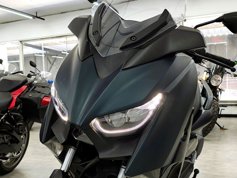 YAMAHA XMAX 250 ABS