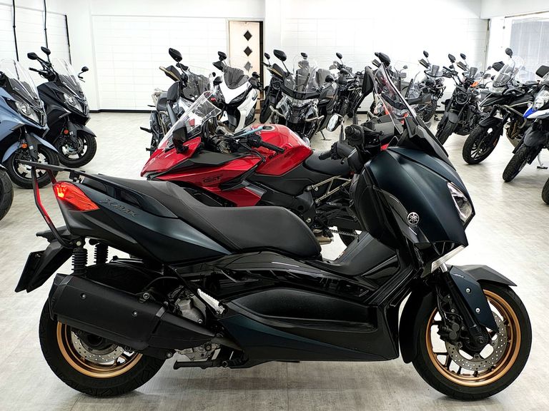 YAMAHA XMAX 250 ABS
