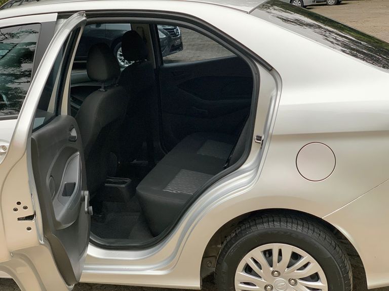 Ford Ka 1.5 Sedan SE Plus 12V Flex 4p Mec.