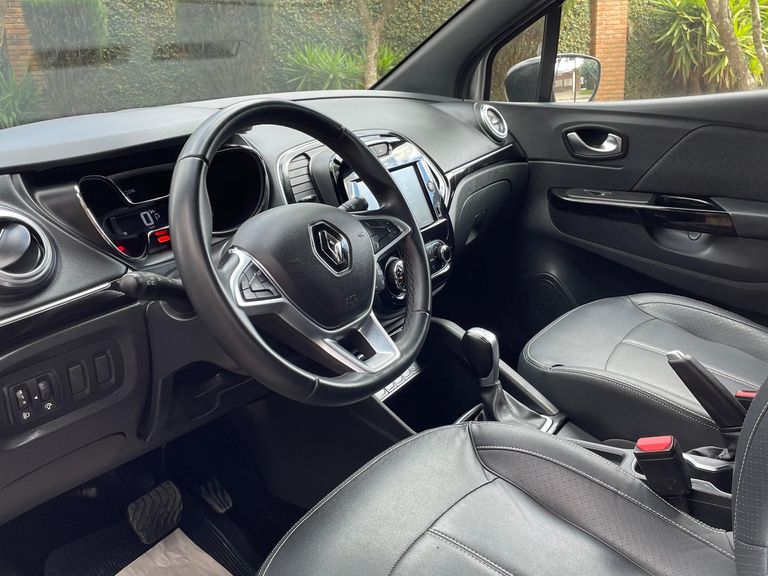Renault CAPTUR Intense 1.3 TB 16V Flex 5p Aut.