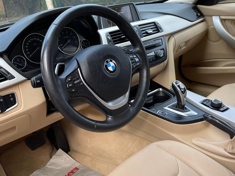 BMW 320iA 2.0 Turbo/ActiveFlex 16V/GP  4p