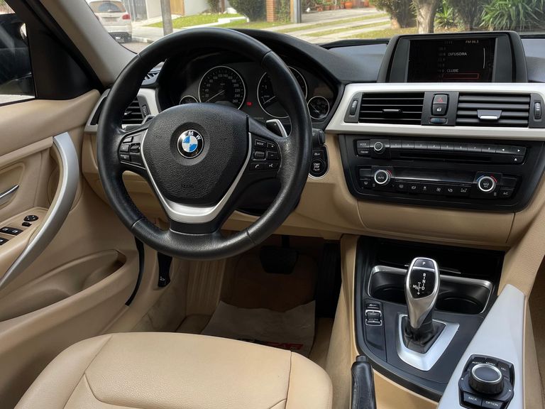 BMW 320iA 2.0 Turbo/ActiveFlex 16V/GP  4p