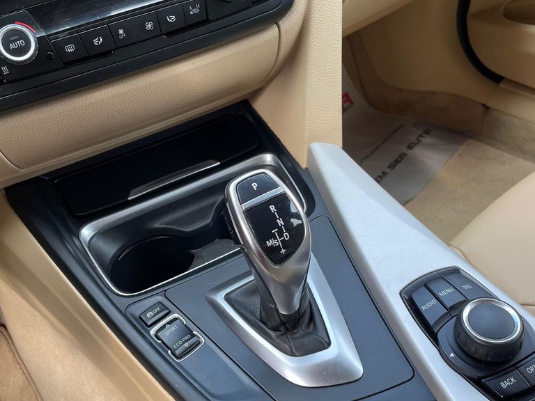 BMW 320iA 2.0 Turbo/ActiveFlex 16V/GP  4p
