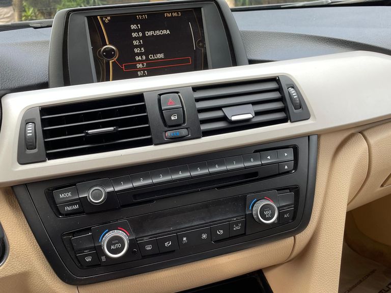 BMW 320iA 2.0 Turbo/ActiveFlex 16V/GP  4p