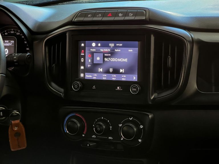 Fiat Strada Volcano 1.3 Flex 8V CD