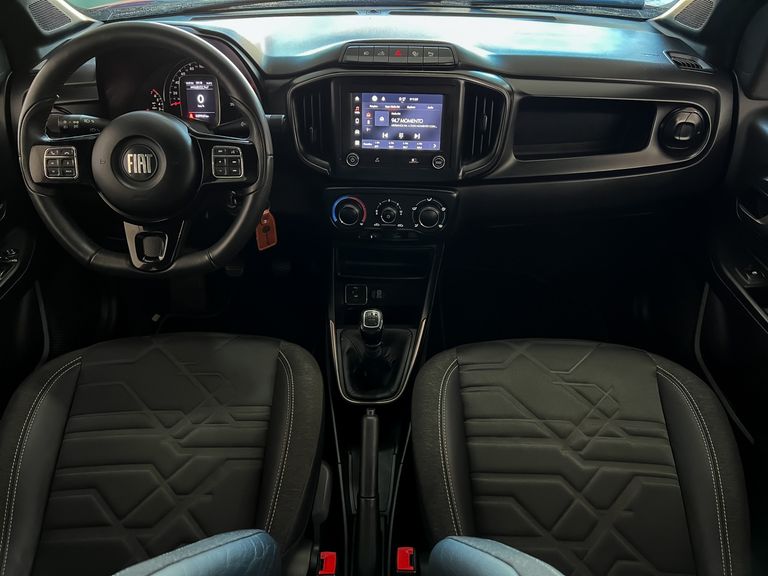 Fiat Strada Volcano 1.3 Flex 8V CD