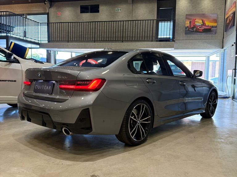 BMW 320iA 2.0 TB M Sport A.Flex/M.Sport 4p
