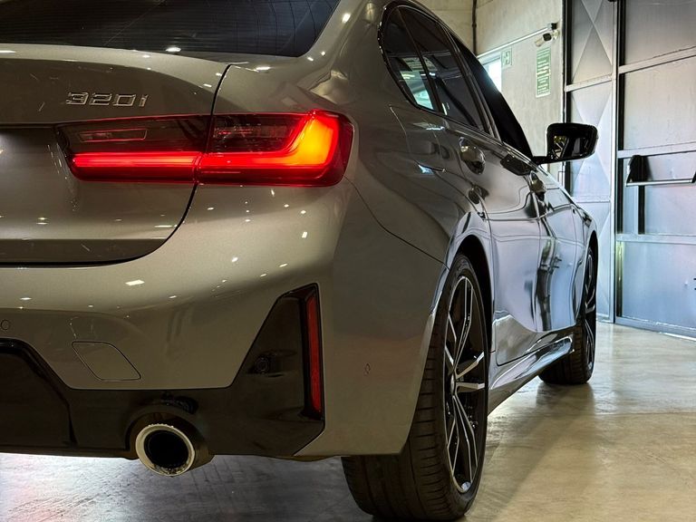 BMW 320iA 2.0 TB M Sport A.Flex/M.Sport 4p