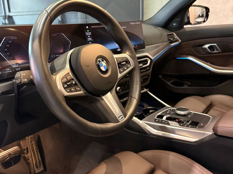 BMW 320iA 2.0 TB M Sport A.Flex/M.Sport 4p