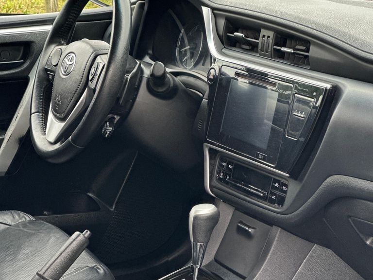 Toyota Corolla XEi 2.0 Flex 16V Aut.