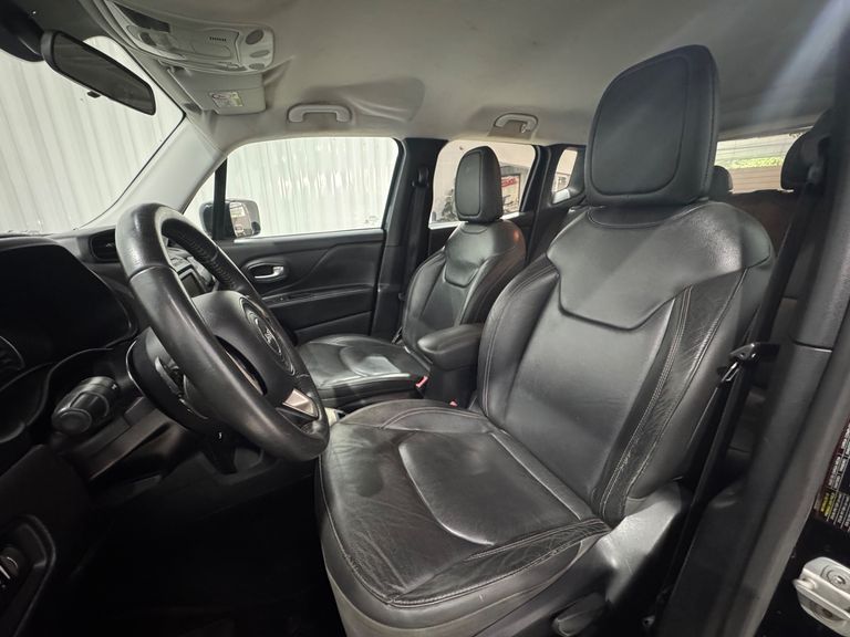 Jeep Renegade Longitude 1.8 4x2 Flex 16V Aut.