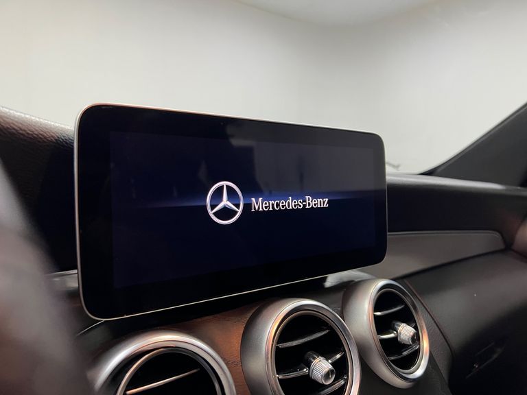 Mercedes C-180 CGI Coupe Sport 1.6 TB 16V Aut.