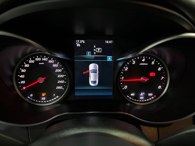 Mercedes C-180 CGI Coupe Sport 1.6 TB 16V Aut.