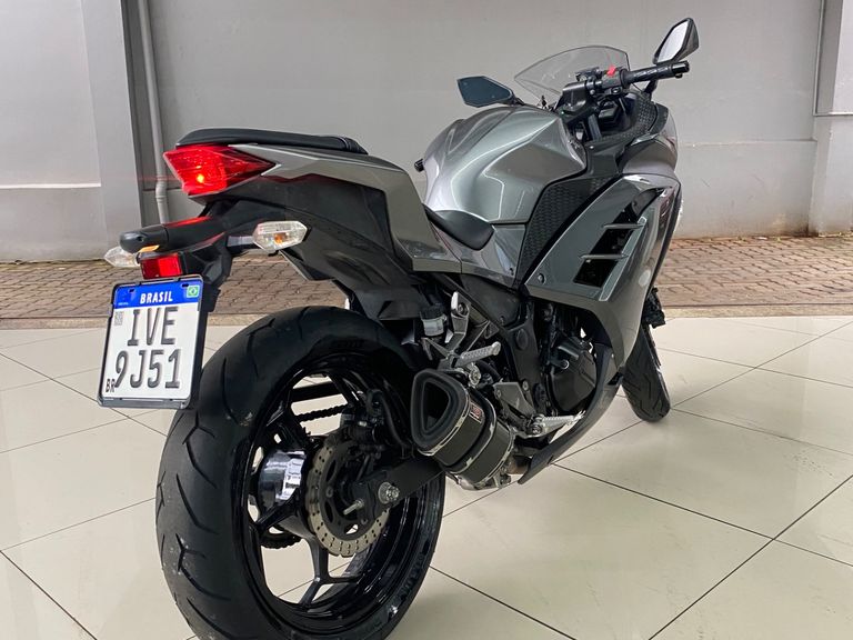 KAWASAKI NINJA 300