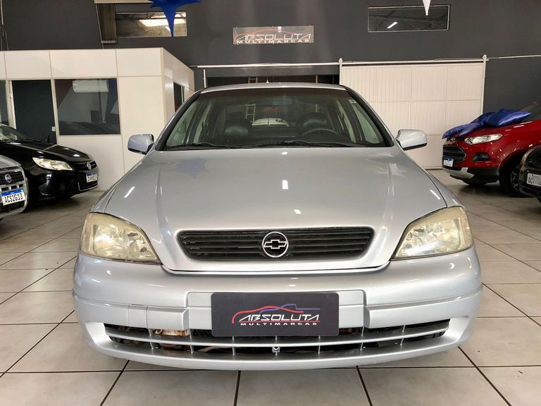 Chevrolet Astra GL Milenium 1.8 MPFI 4p