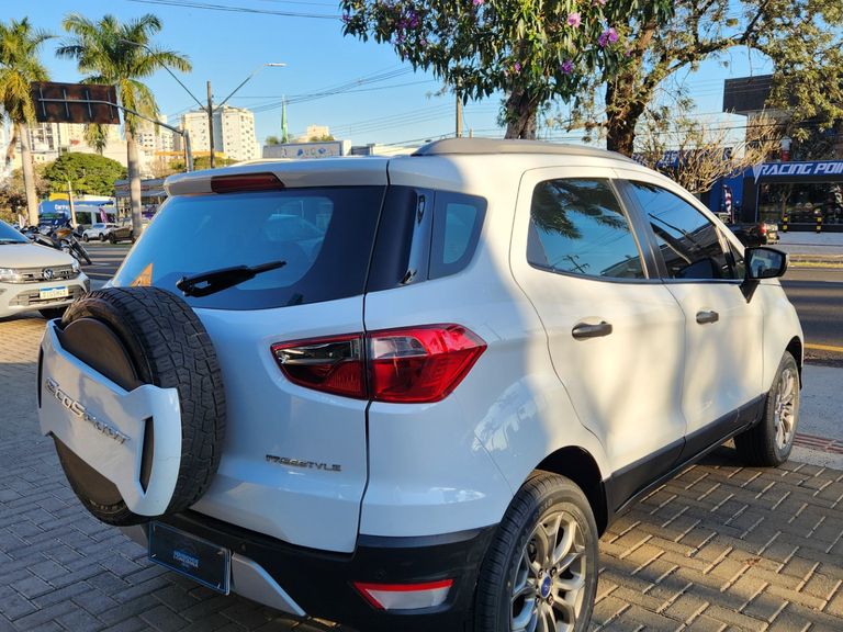 Ford EcoSport FREESTYLE 1.6 16V Flex 5p Aut.