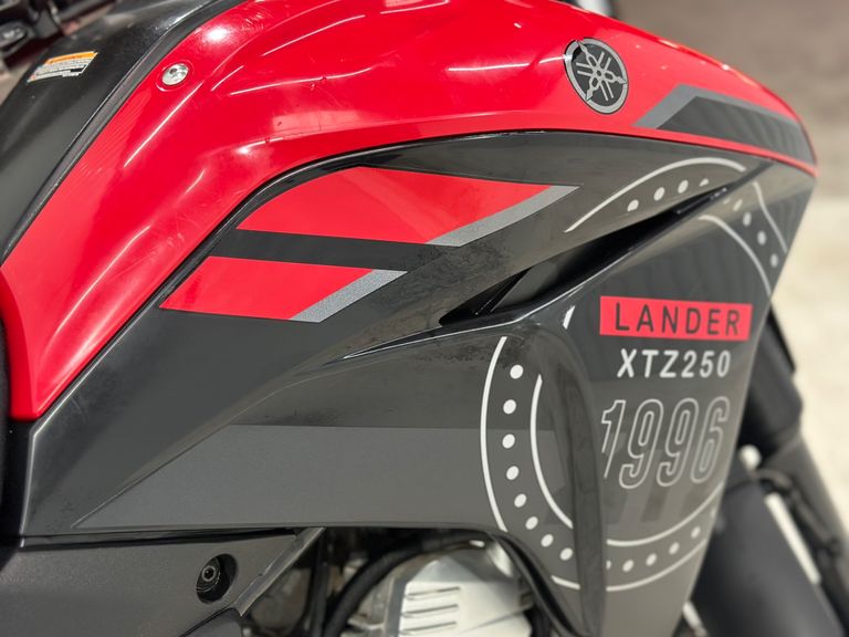YAMAHA XTZ 250 LANDER 249cc/LANDER BLUEFLEX/ABS