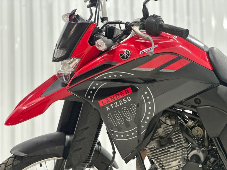 YAMAHA XTZ 250 LANDER 249cc/LANDER BLUEFLEX/ABS