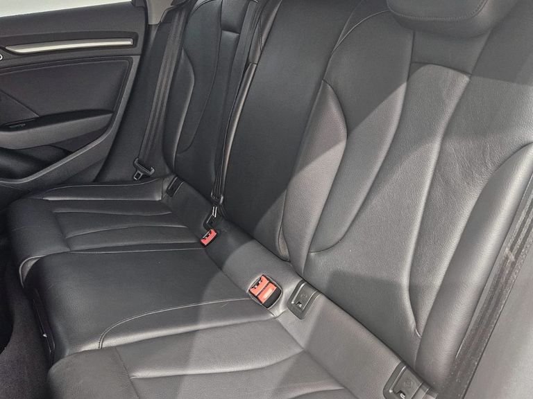 Audi A3 Sportb. Prestige Plus 1.4 TFSI S-tron
