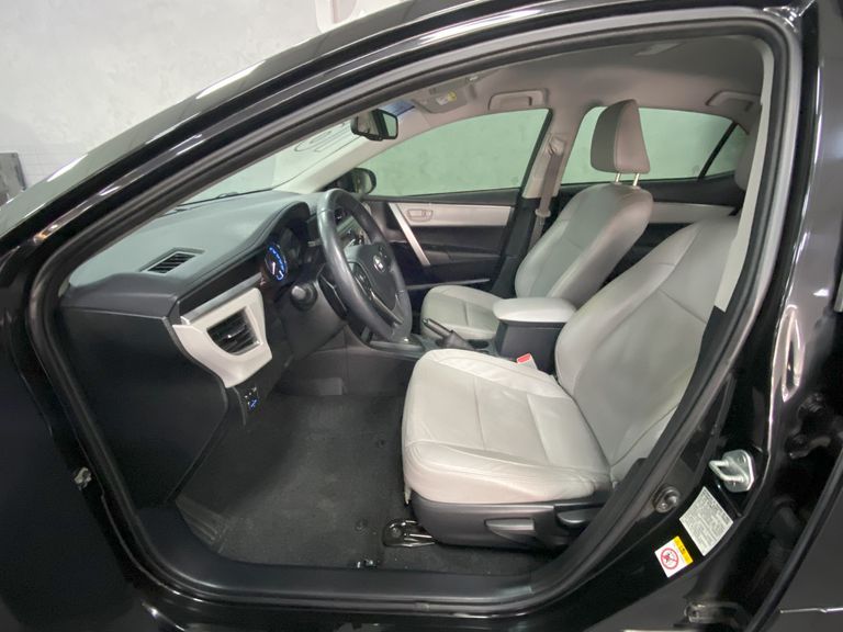 Toyota Corolla XEi 2.0 Flex 16V Aut.